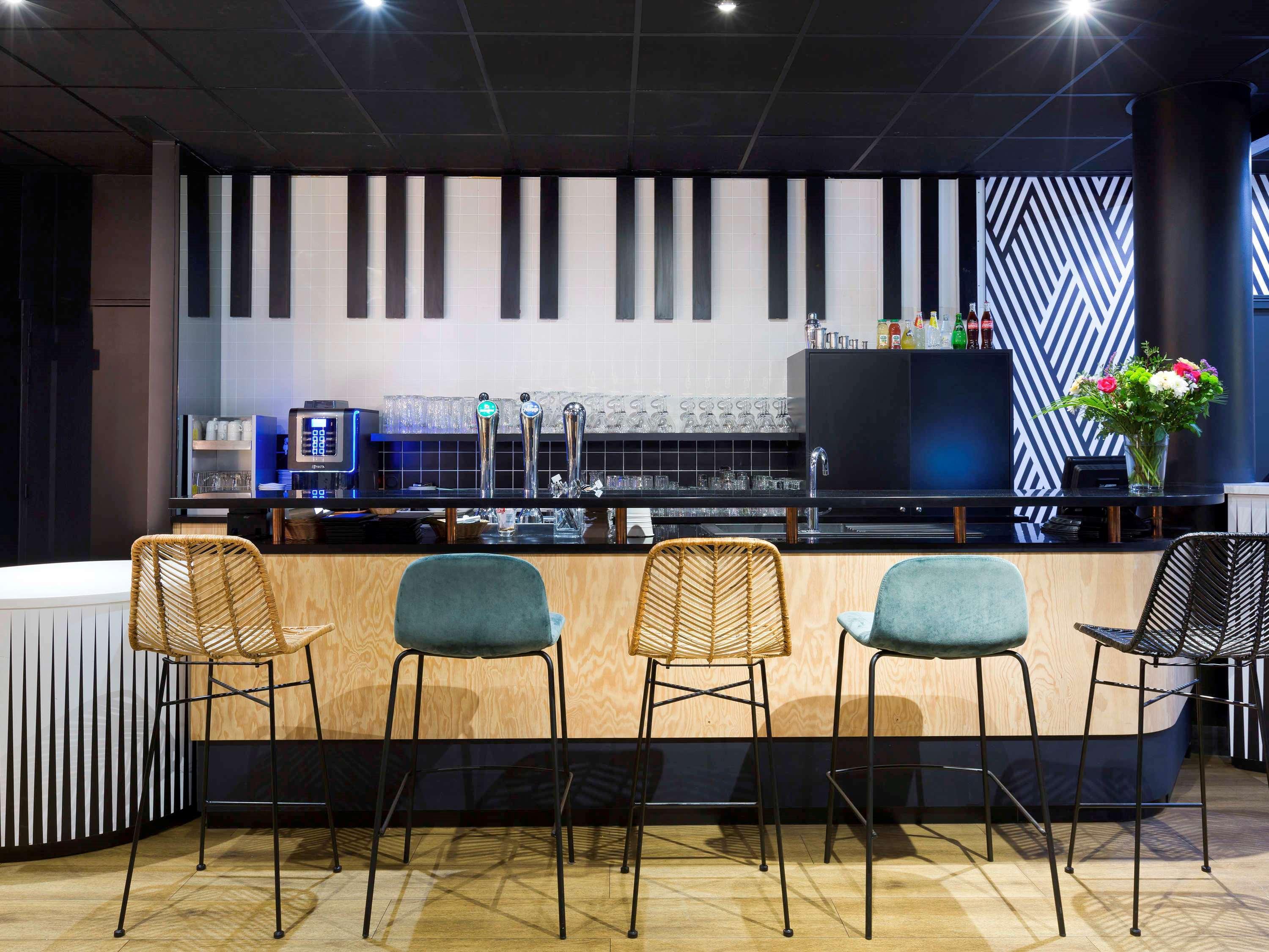 Ibis Styles Massy Opera Hotell Exteriör bild