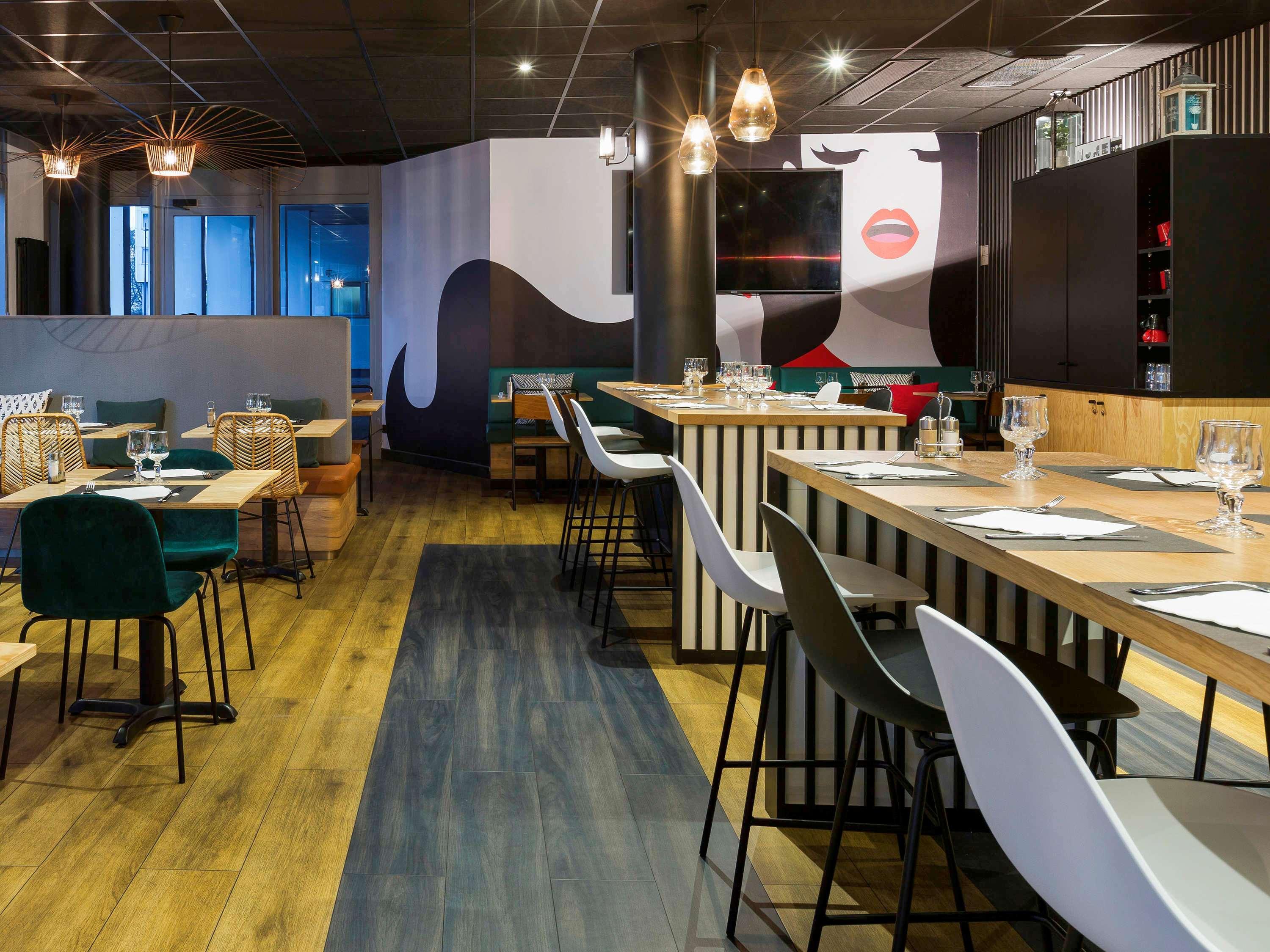 Ibis Styles Massy Opera Hotell Exteriör bild
