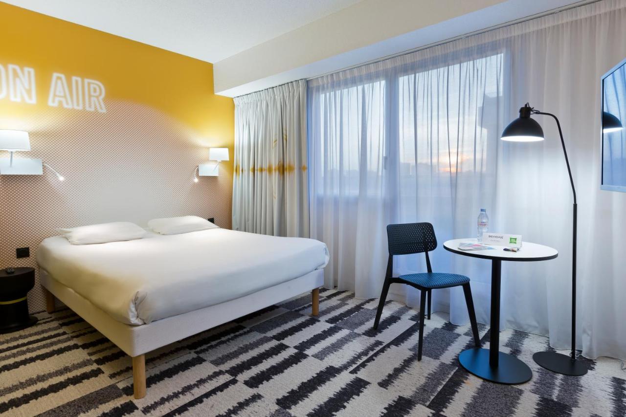 Ibis Styles Massy Opera Hotell Exteriör bild