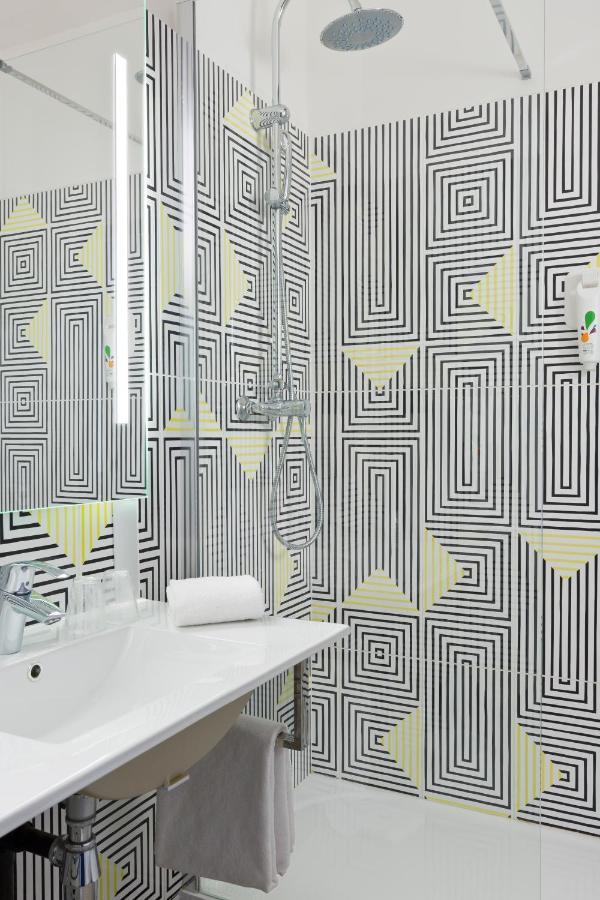 Ibis Styles Massy Opera Hotell Exteriör bild